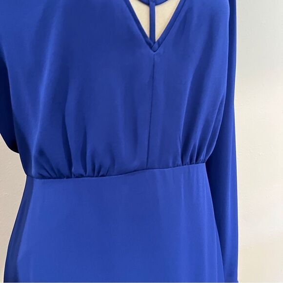 BCBGMaxAzria Blue royal V-Neck Long Sleeve Sheath Dress size 8 - Picture 3 of 13